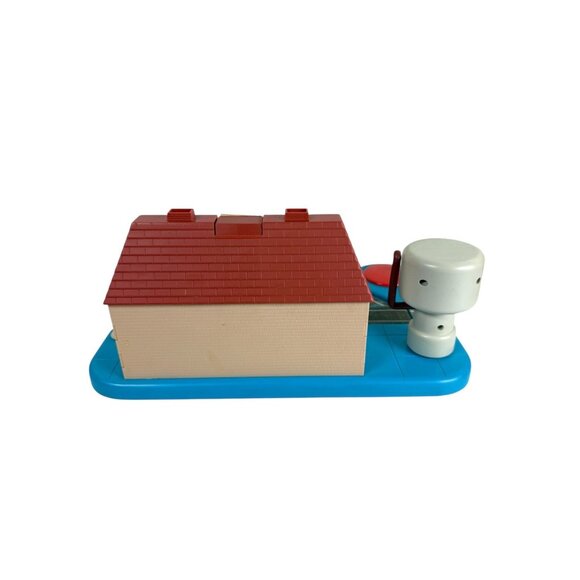 Thomas The Tank Engine & Friends Shining Time Station Wellsworth Station 8891 - Picture 4 of 13